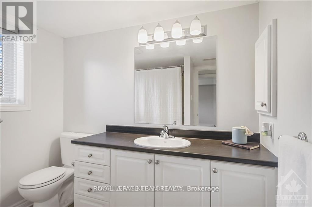 2 - 46 Barnstone Drive, Ottawa, Ontario  K2G 4R6 - Photo 16 - X12981528