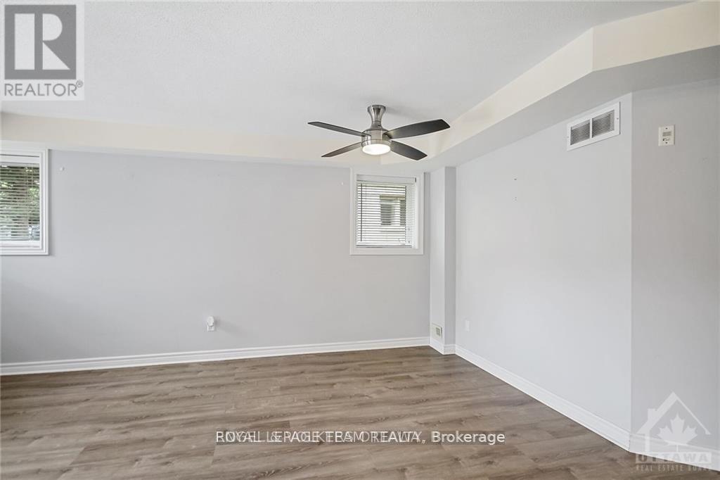 2 - 46 Barnstone Drive, Ottawa, Ontario  K2G 4R6 - Photo 8 - X12981528