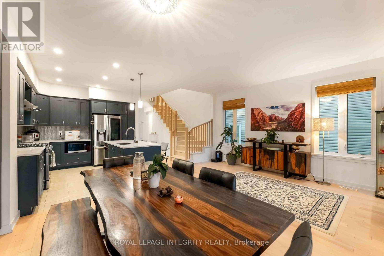 221 Finsbury Avenue, Ottawa, Ontario  K2S 2X9 - Photo 14 - X12981560