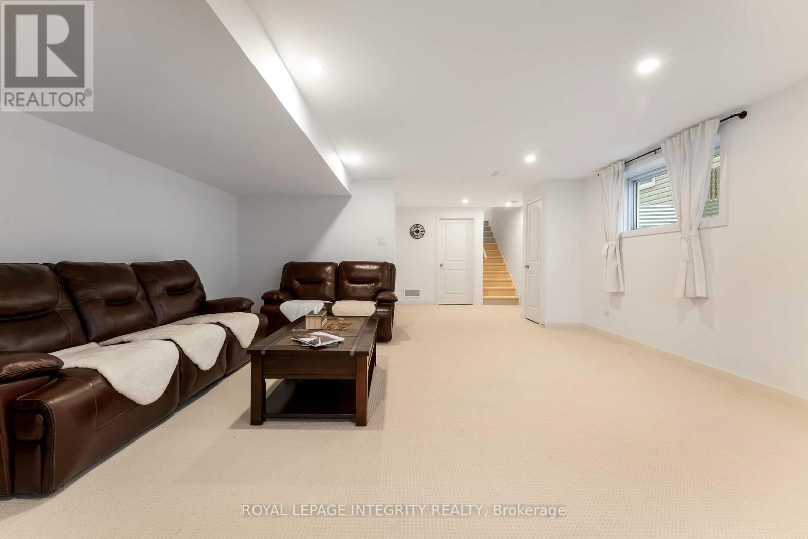 221 Finsbury Avenue, Ottawa, Ontario  K2S 2X9 - Photo 43 - X12981560