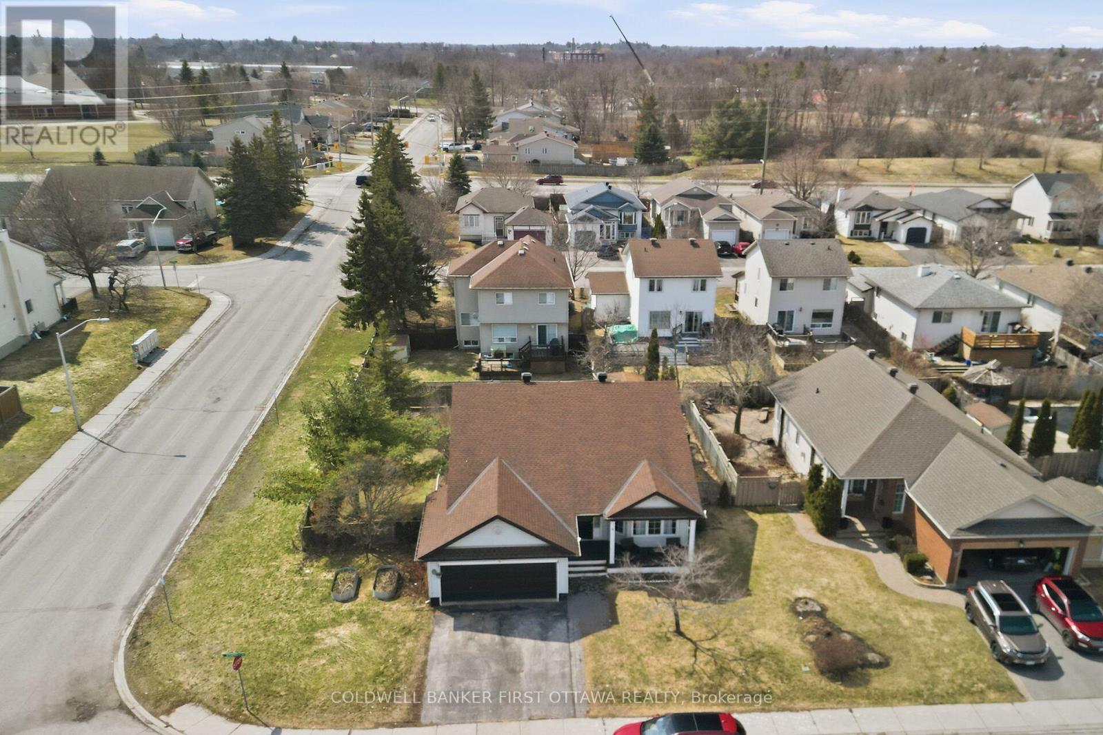 4 MCDIARMID LANE N, Carleton Place, Ontario