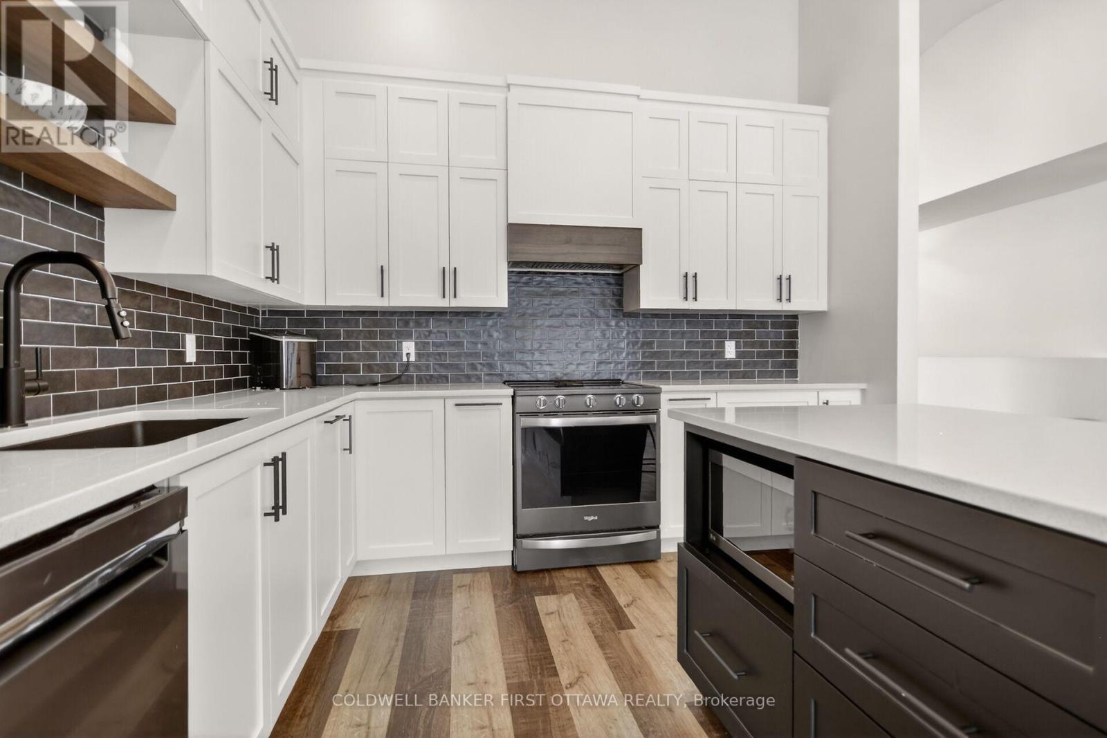 4 Mcdiarmid Lane N, Carleton Place, Ontario  K7C 4S1 - Photo 12 - X12983360