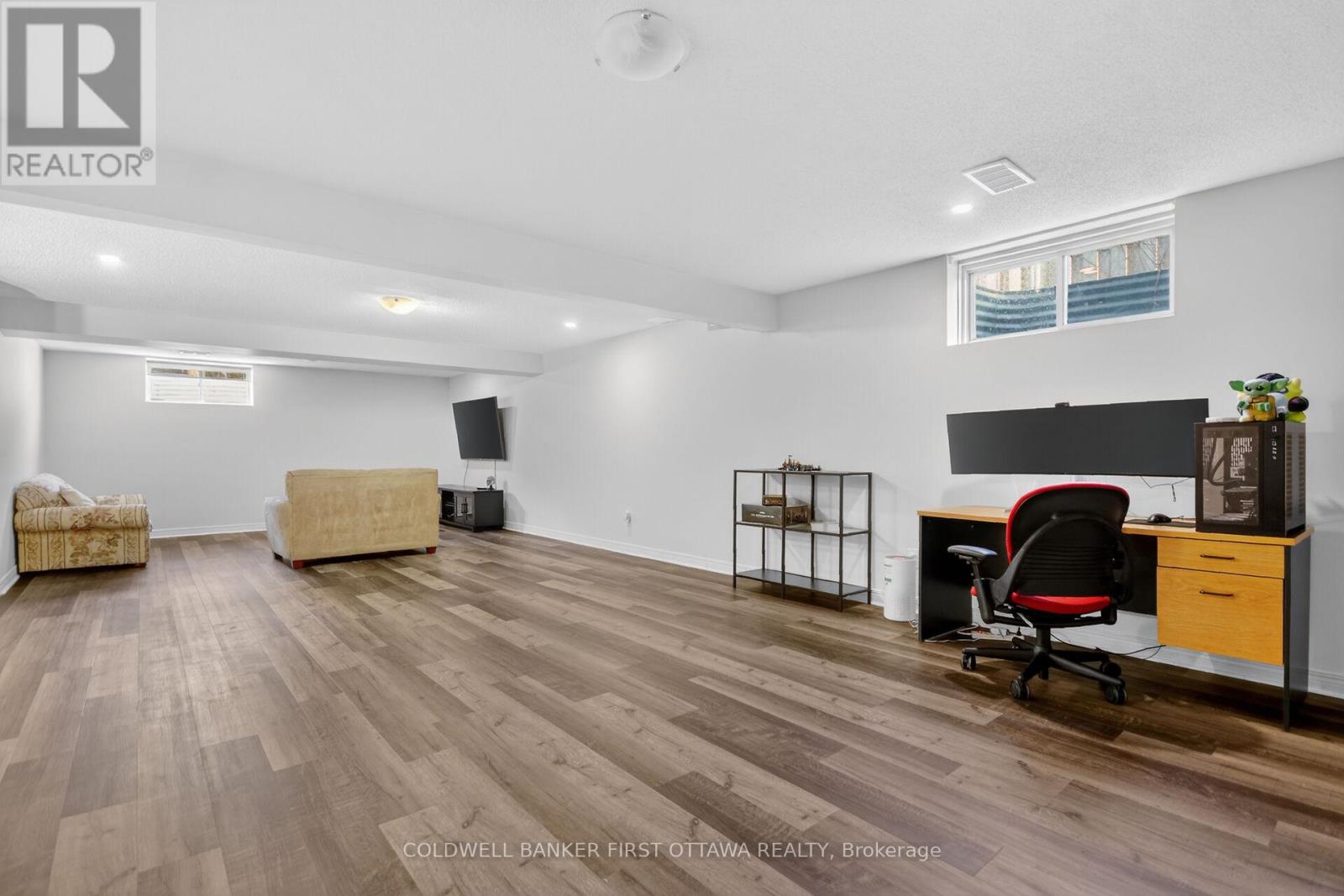 4 Mcdiarmid Lane N, Carleton Place, Ontario  K7C 4S1 - Photo 25 - X12983360