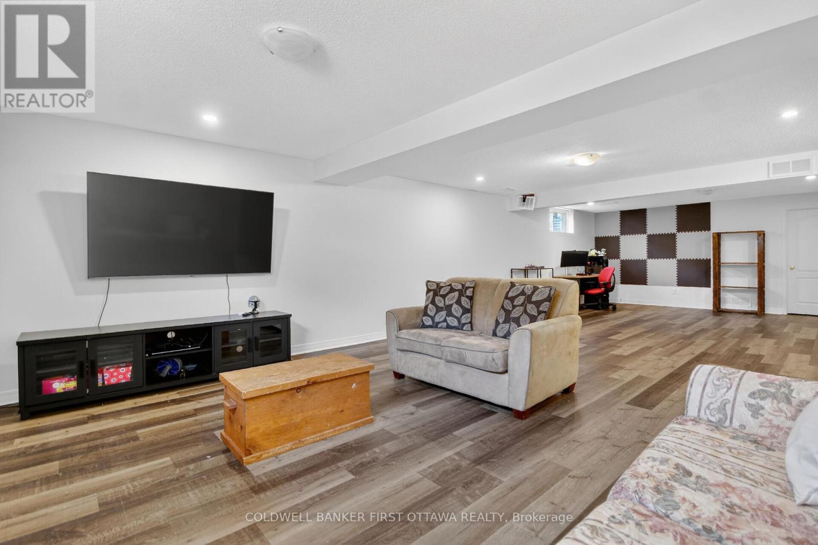 4 Mcdiarmid Lane N, Carleton Place, Ontario  K7C 4S1 - Photo 26 - X12983360