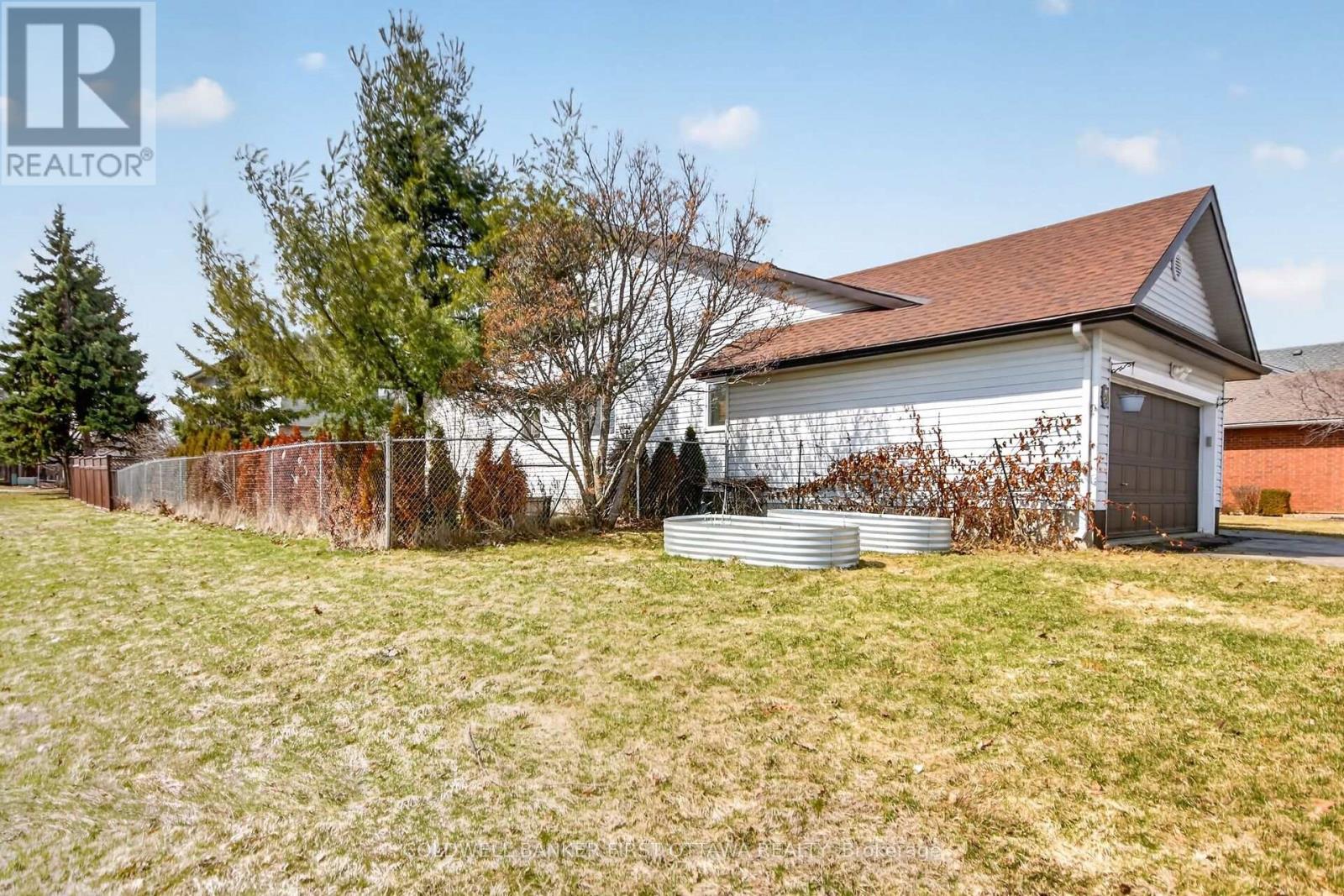 4 Mcdiarmid Lane N, Carleton Place, Ontario  K7C 4S1 - Photo 33 - X12983360