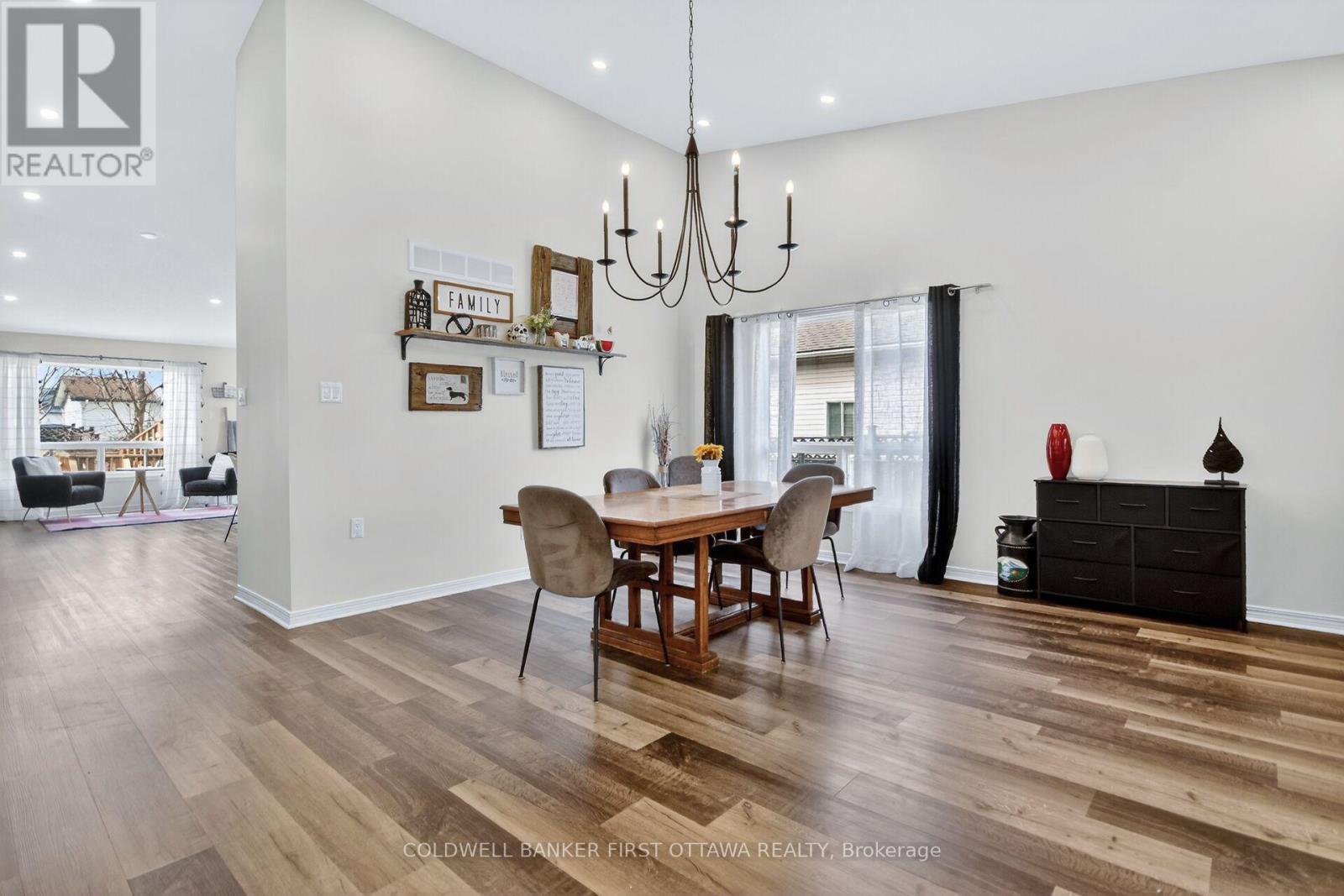 4 Mcdiarmid Lane N, Carleton Place, Ontario  K7C 4S1 - Photo 6 - X12983360