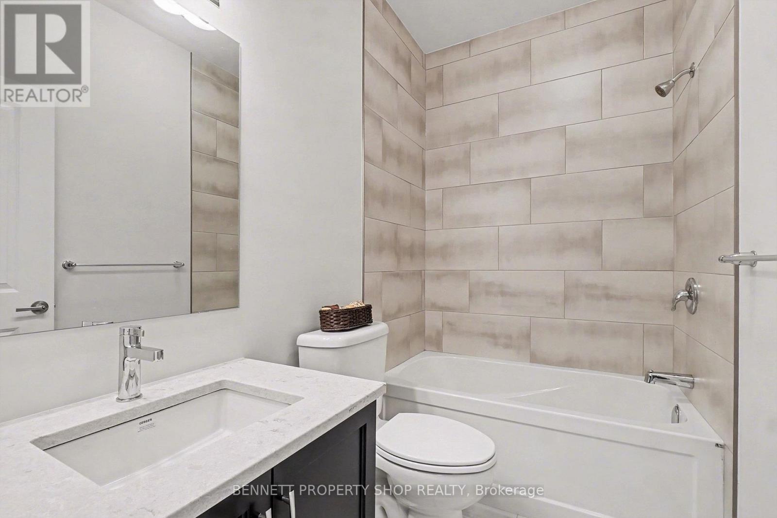 621 Enclave Lane, Clarence-Rockland, Ontario  K4K 0M8 - Photo 14 - X12985192