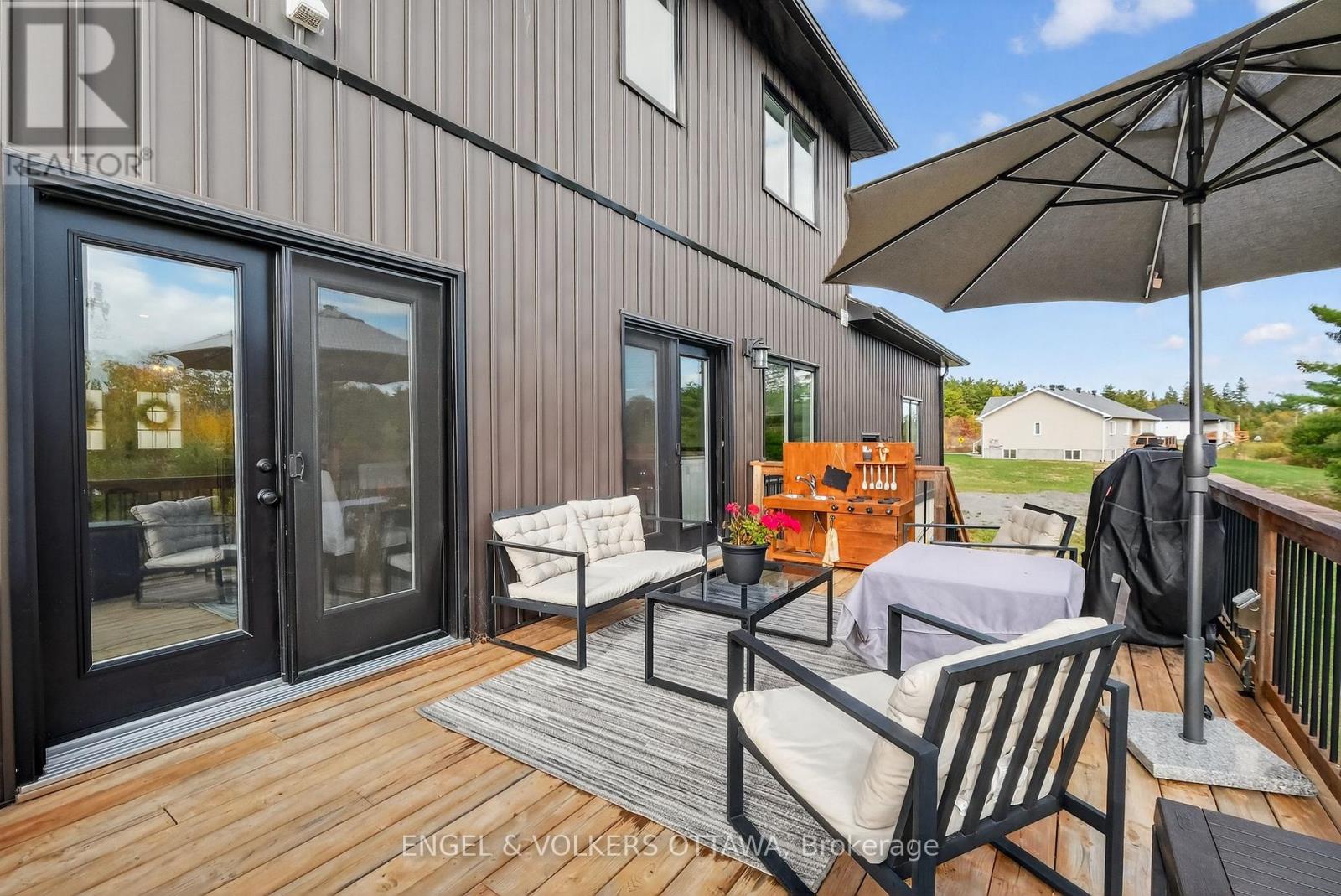 57 Paul A. Bertrand Drive, Mcnab/braeside, Ontario  K7S 3G8 - Photo 45 - X12987066