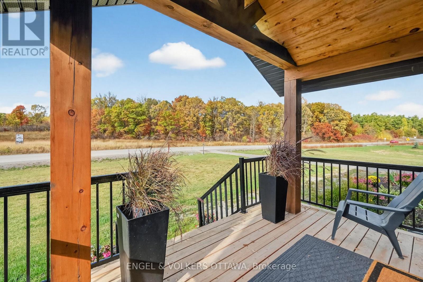 57 Paul A. Bertrand Drive, Mcnab/braeside, Ontario  K7S 3G8 - Photo 5 - X12987066