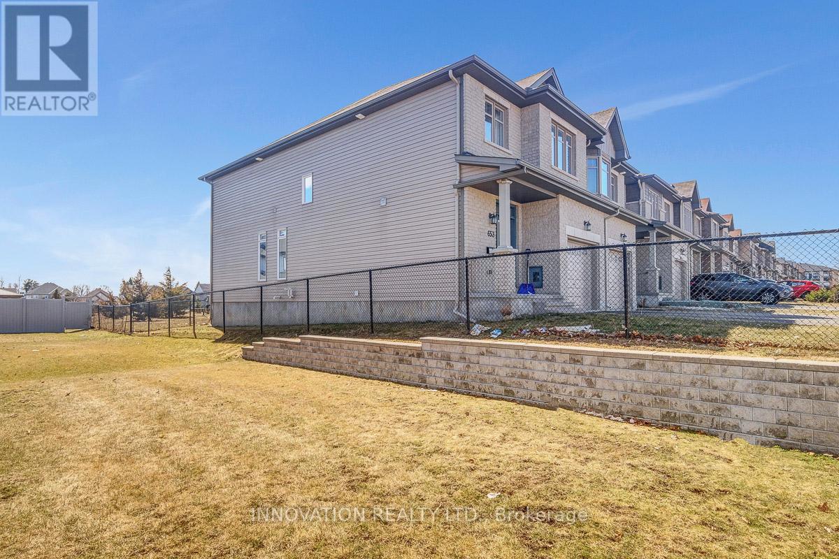 429 Fernside Street, Ottawa, Ontario  K2T 0L2 - Photo 50 - X12987996