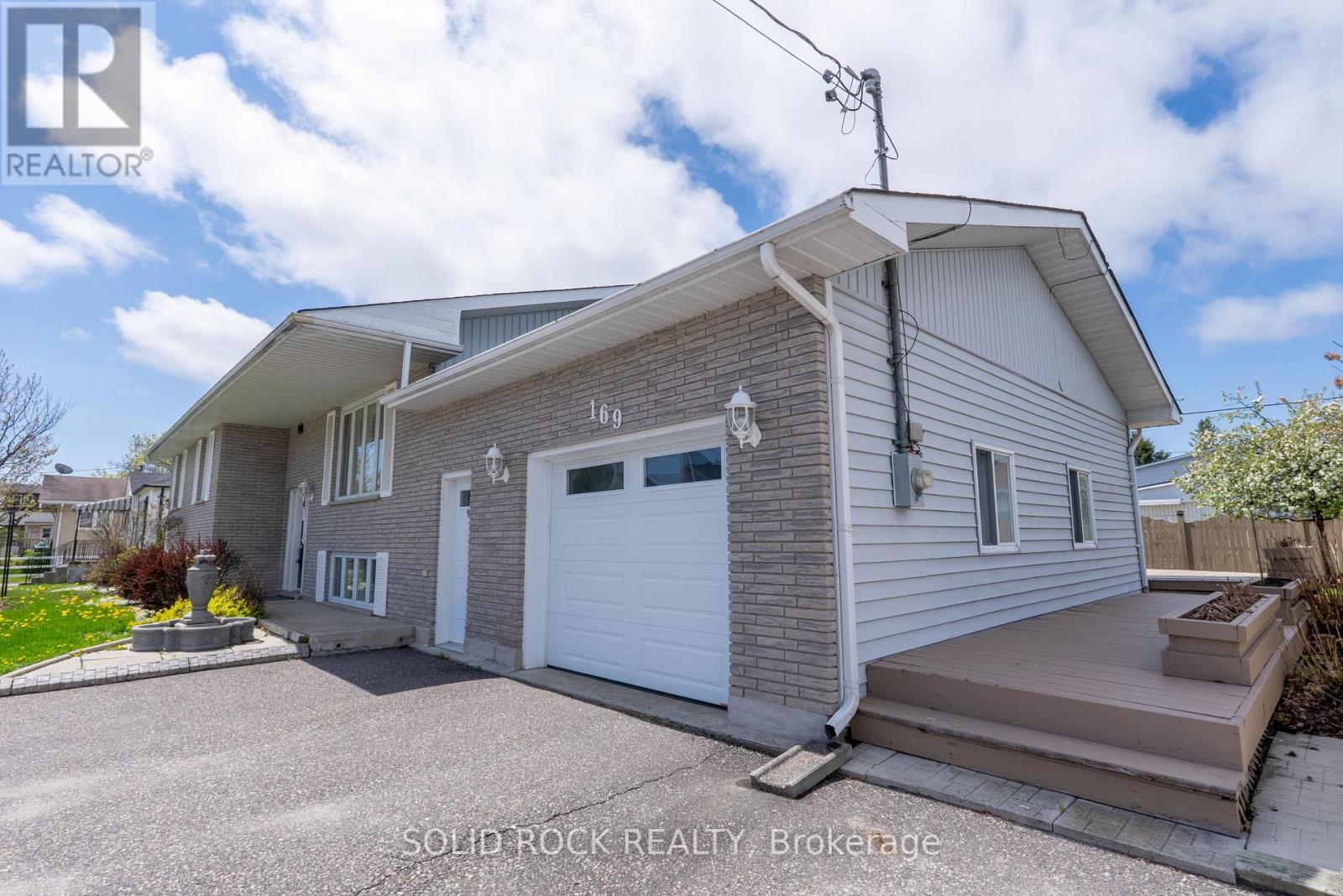 169 Church Street, West Nipissing, Ontario  P2B 1H6 - Photo 2 - X12990878