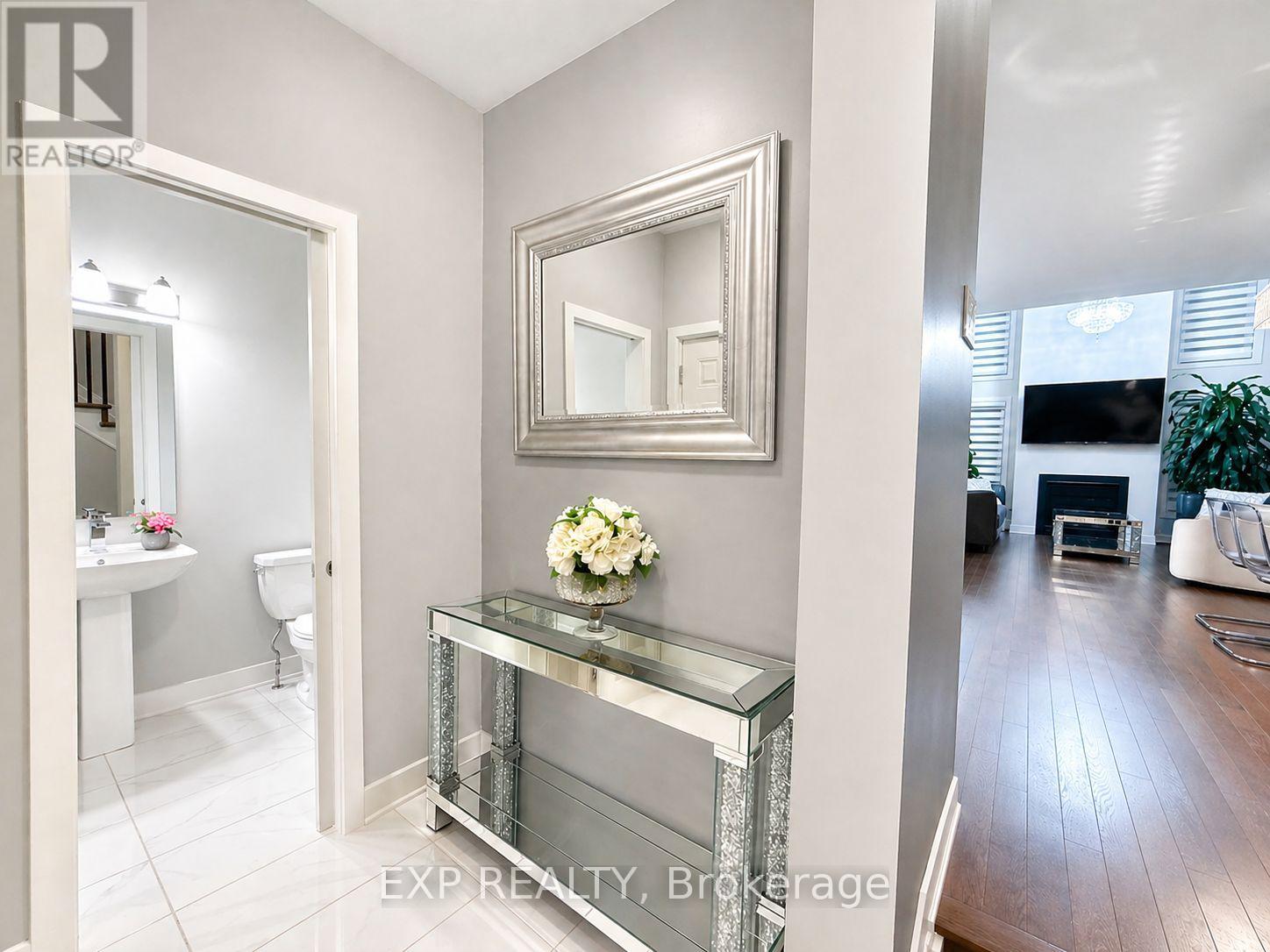 335 Wabasso Lane, Ottawa, Ontario  K1T 0T2 - Photo 4 - X12991520