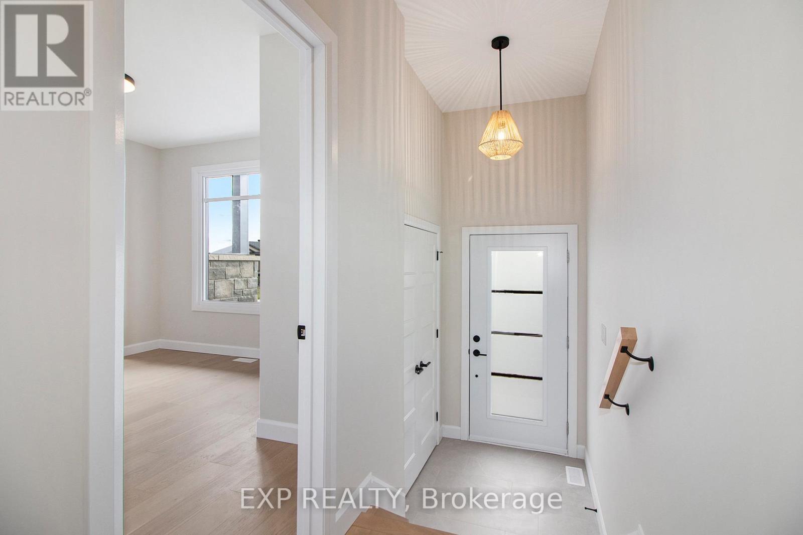 773 Lacroix Road, Clarence-Rockland, Ontario  K0A 2A0 - Photo 5 - X12991760