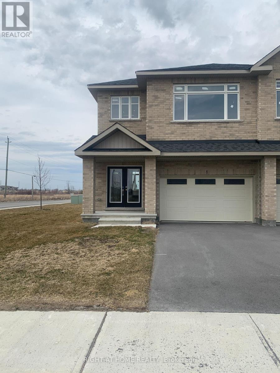 1 WYLIE WAY, Carleton Place, Ontario