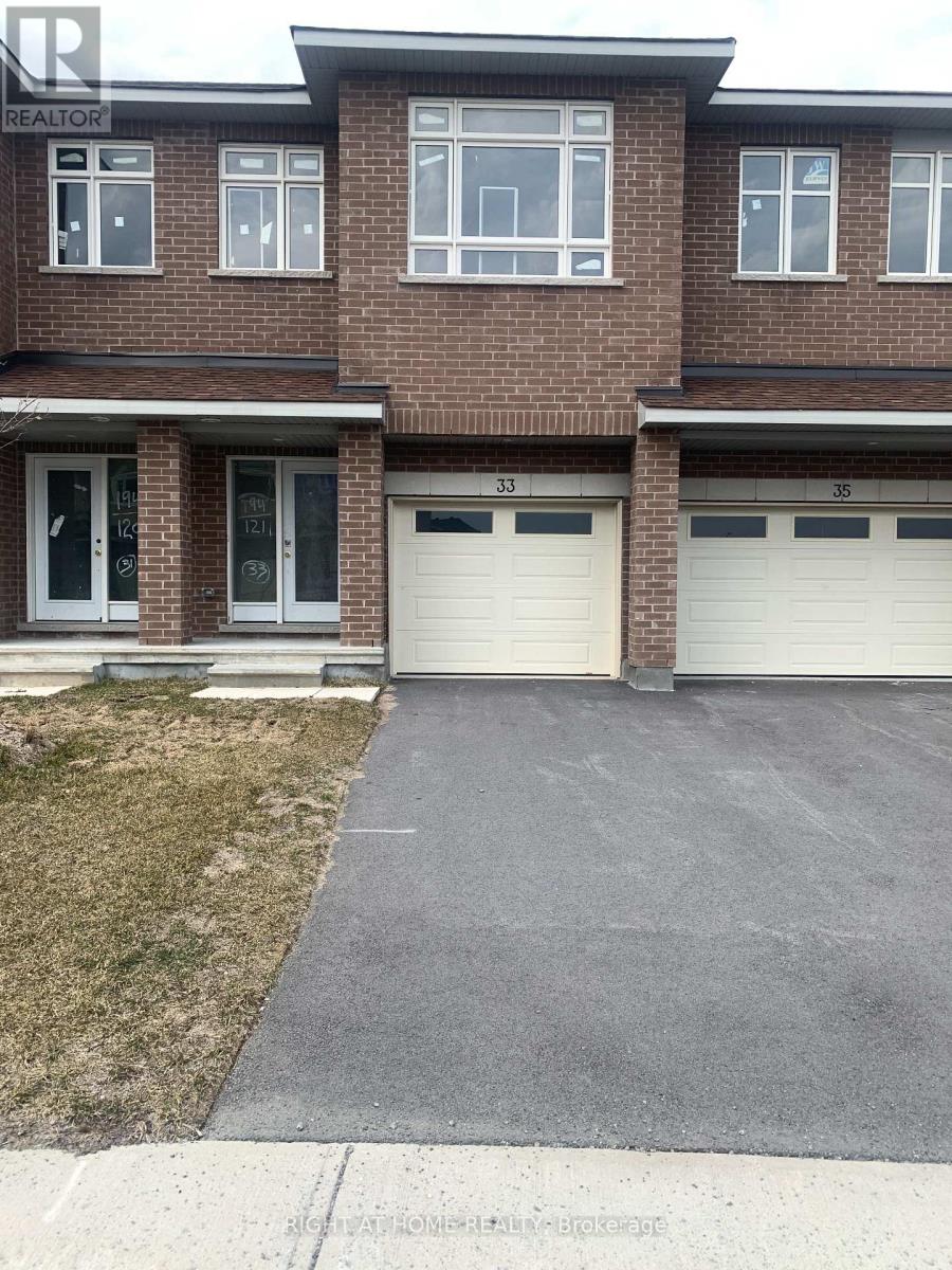 33 WYLIE WAY, Carleton Place, Ontario