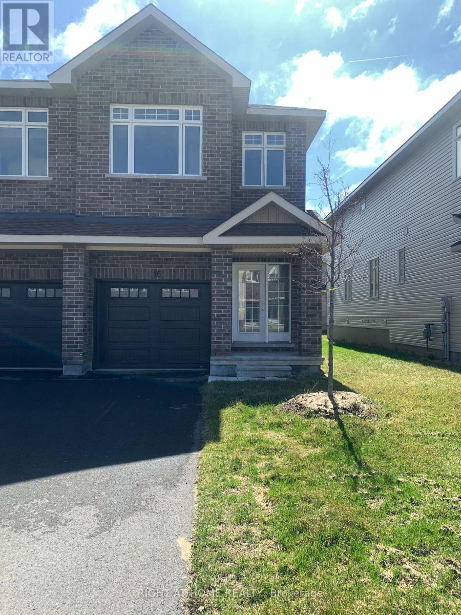 16 WYLIE WAY, Carleton Place, Ontario