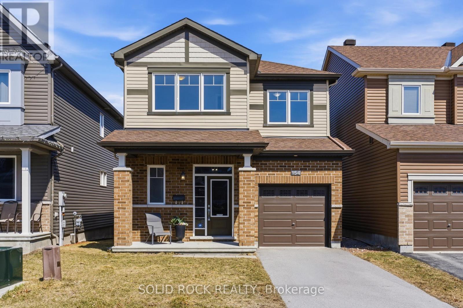 154 Westover Crescent, Ottawa, Ontario  K2T 0K6 - Photo 1 - X12994384