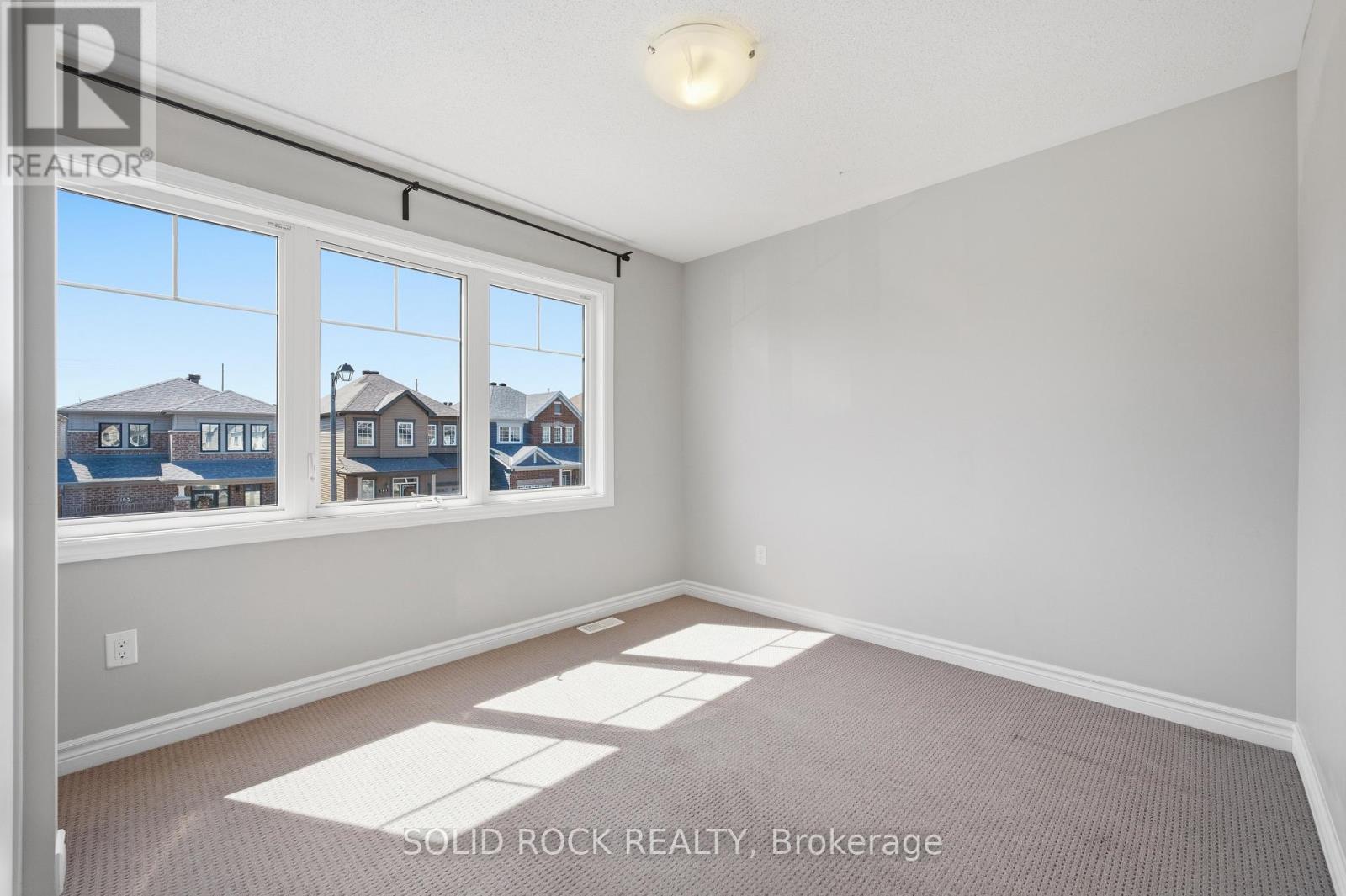 154 Westover Crescent, Ottawa, Ontario  K2T 0K6 - Photo 27 - X12994384