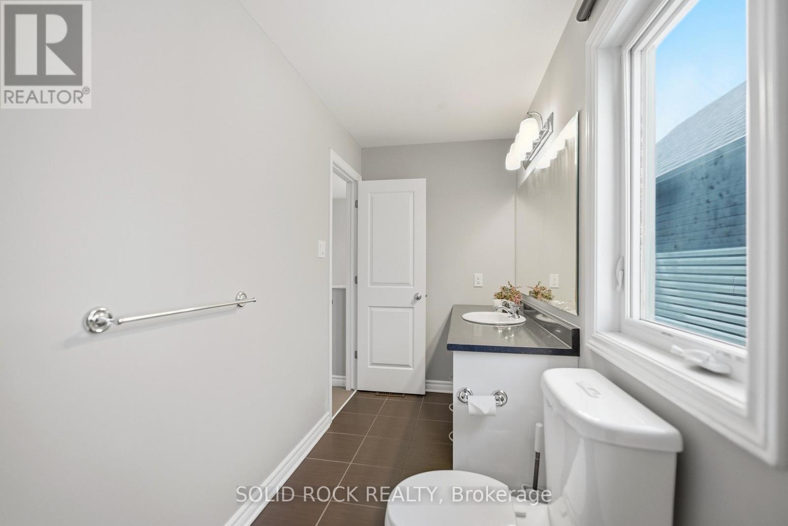 154 Westover Crescent, Ottawa, Ontario  K2T 0K6 - Photo 34 - X12994384