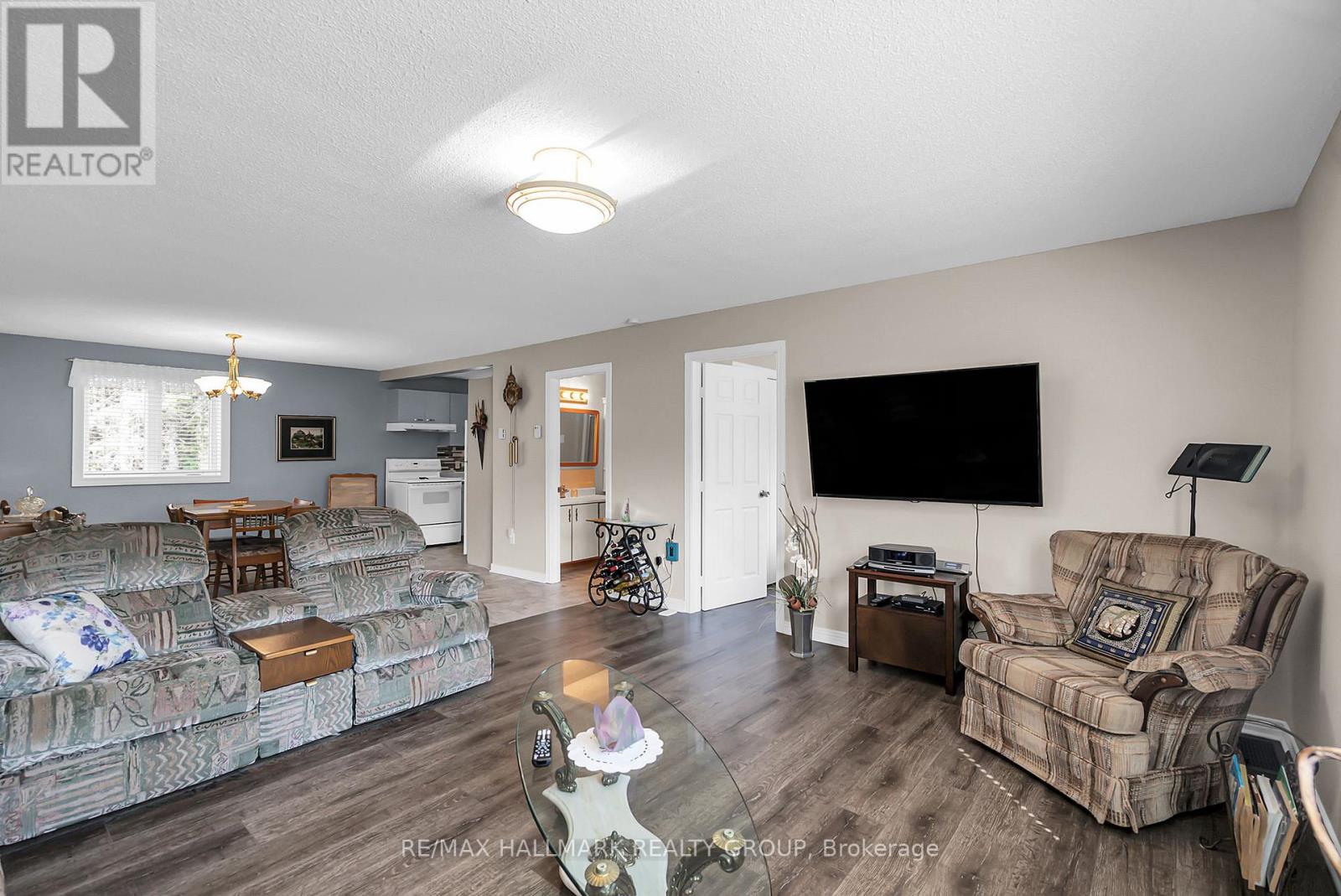 656 Ch Station Road, Alfred And Plantagenet, Ontario  K0B 1A0 - Photo 12 - X12994602