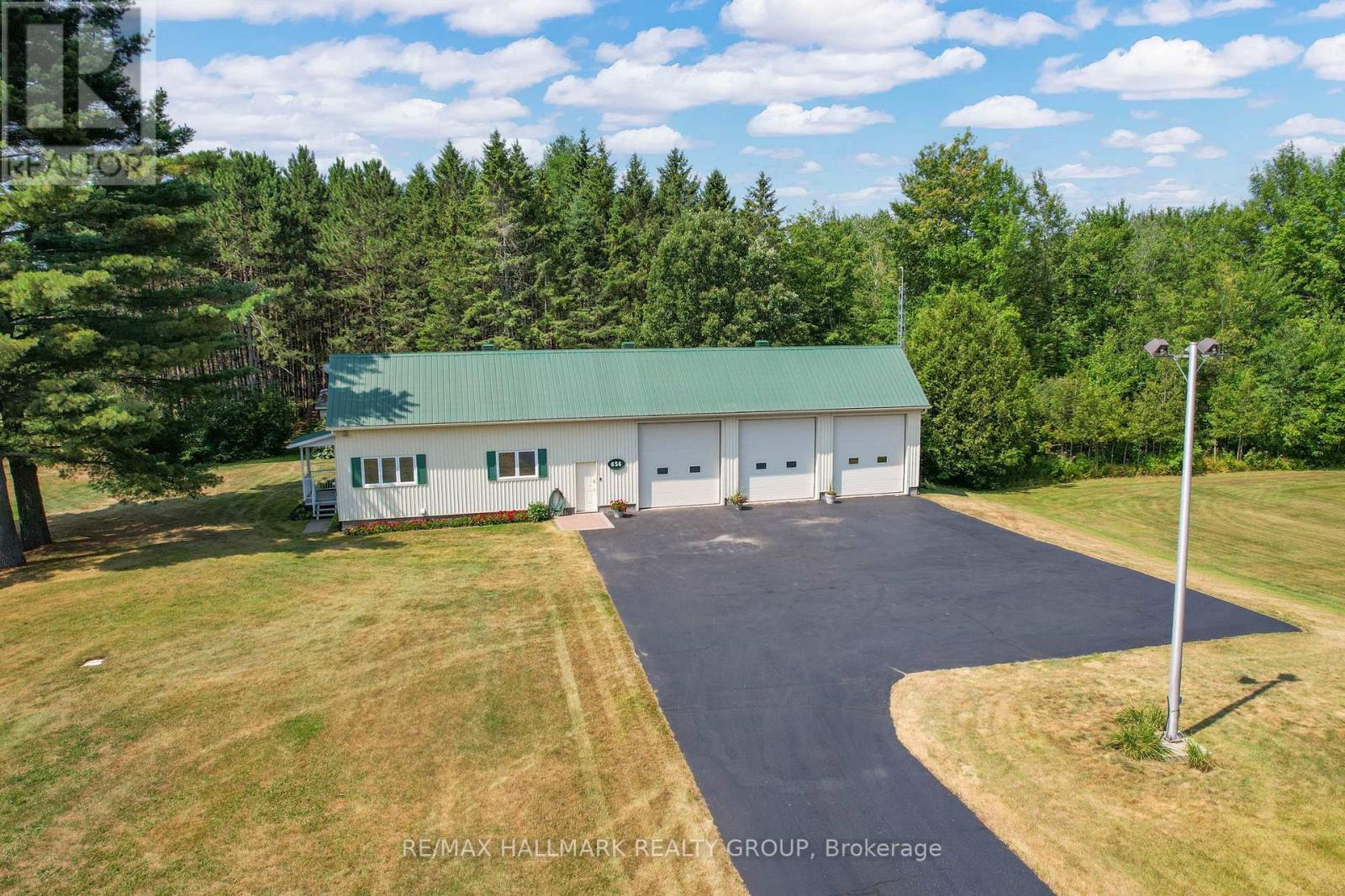 656 Ch Station Road, Alfred And Plantagenet, Ontario  K0B 1A0 - Photo 45 - X12994602