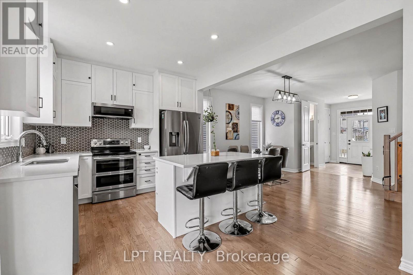 730 Perseus Avenue, Ottawa, Ontario  K2J 6V8 - Photo 12 - X12994622