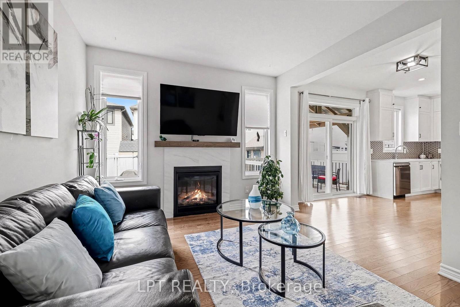 730 Perseus Avenue, Ottawa, Ontario  K2J 6V8 - Photo 4 - X12994622
