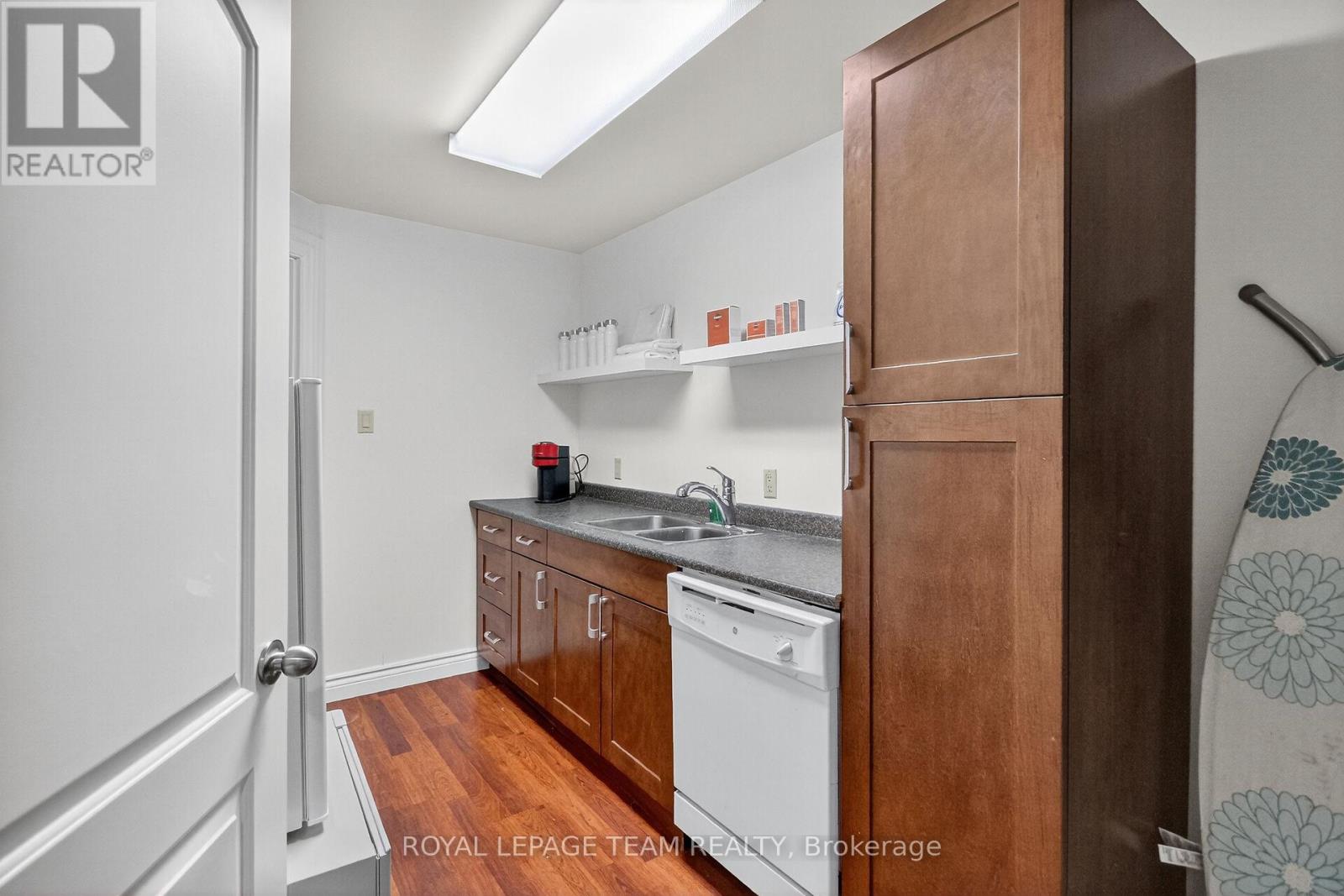 629 St Lawrence Street, Merrickville-Wolford, Ontario  K0G 1N0 - Photo 17 - X12995462