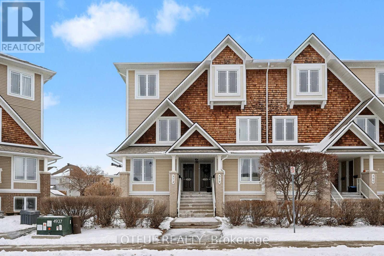 576 Lakeridge Drive, Ottawa, Ontario  K4A 0H4 - Photo 2 - X12995960