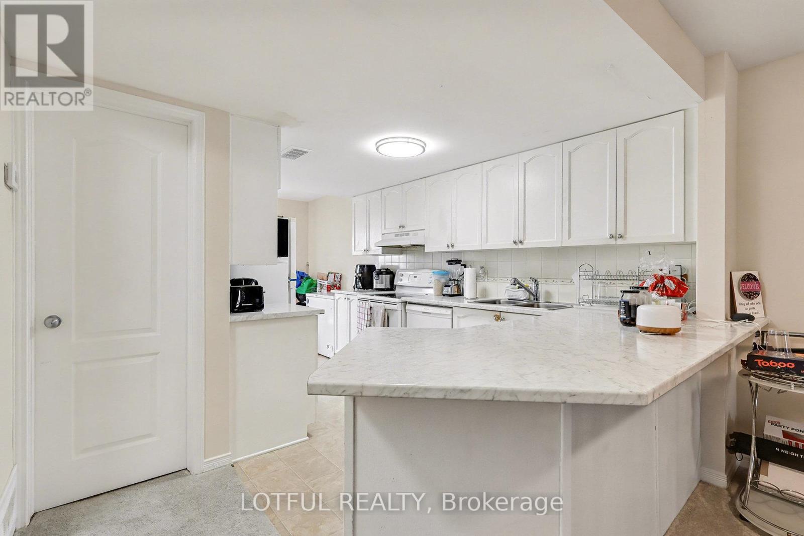576 Lakeridge Drive, Ottawa, Ontario  K4A 0H4 - Photo 9 - X12995960