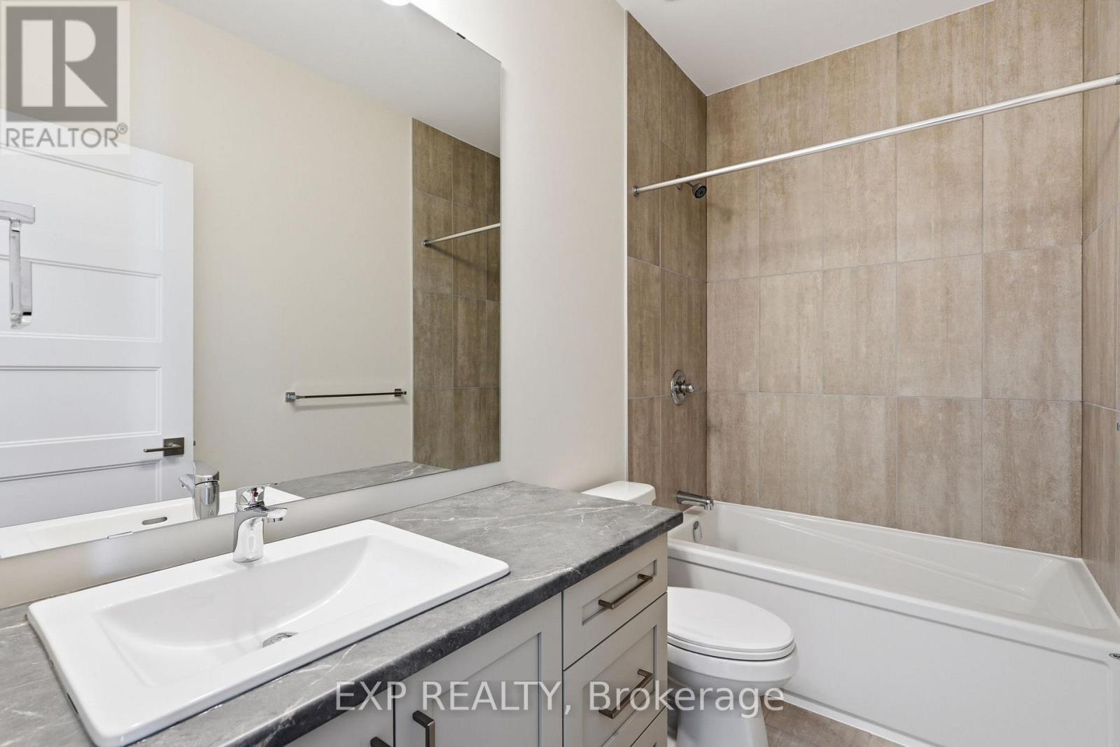 18 Hughes Circle, Casselman, Ontario  K0A 1M0 - Photo 4 - X12996228