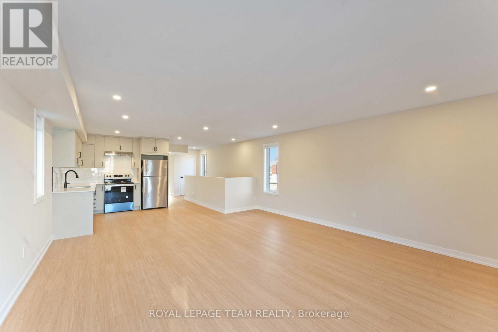 90 Elm Street, Ottawa, Ontario  K1R 6N3 - Photo 13 - X12996284