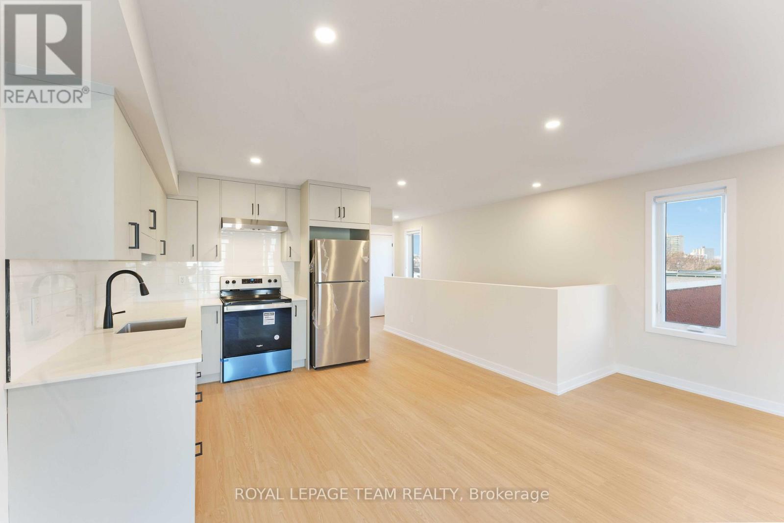 90 Elm Street, Ottawa, Ontario  K1R 6N3 - Photo 8 - X12996284