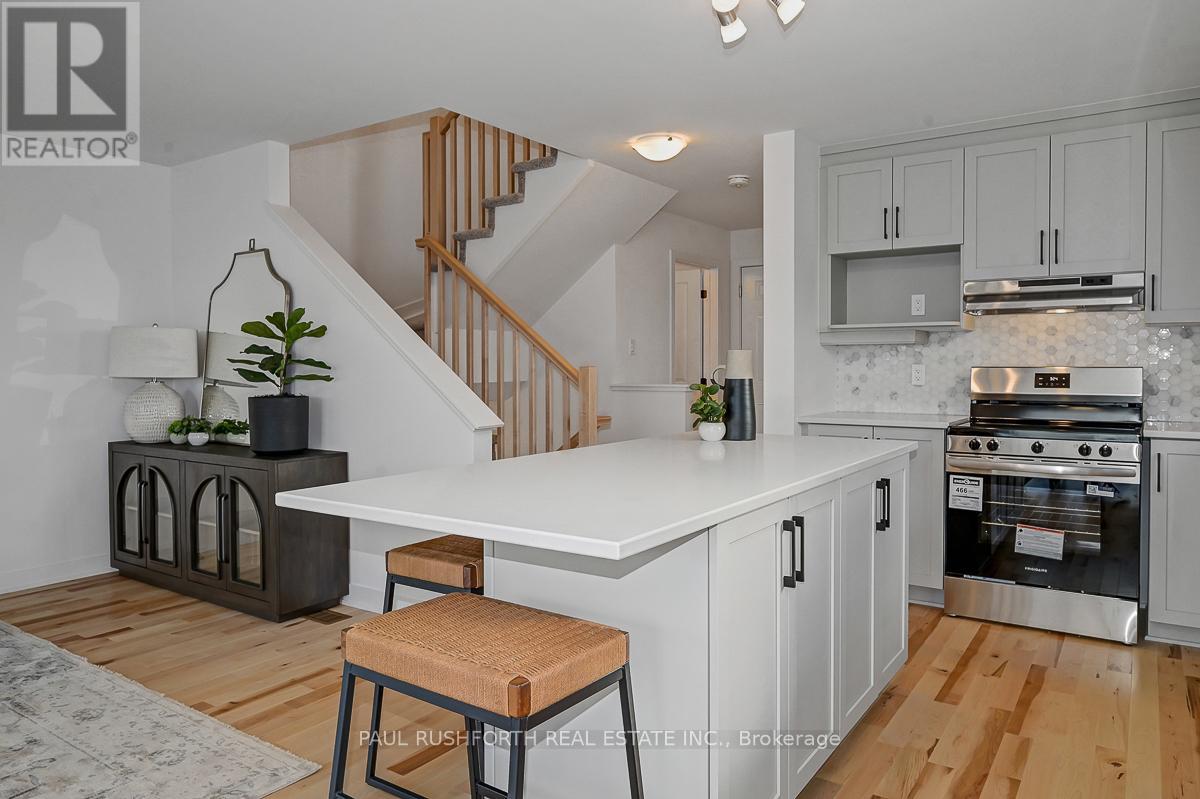 243 Peacock Drive, Russell, Ontario  K4R 0A1 - Photo 13 - X12996466