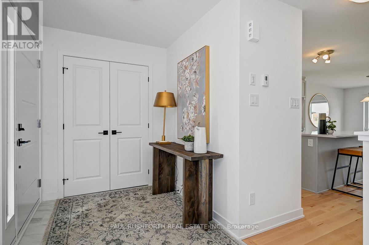 245 Peacock Drive, Russell, Ontario  K4R 0A1 - Photo 3 - X12996528