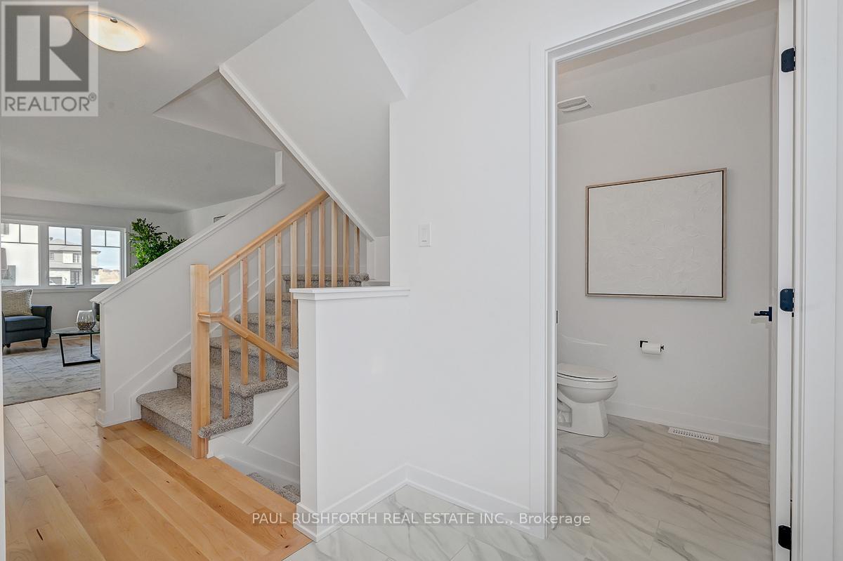 257 Peacock Drive, Russell, Ontario  K4R 0A1 - Photo 5 - X12996638