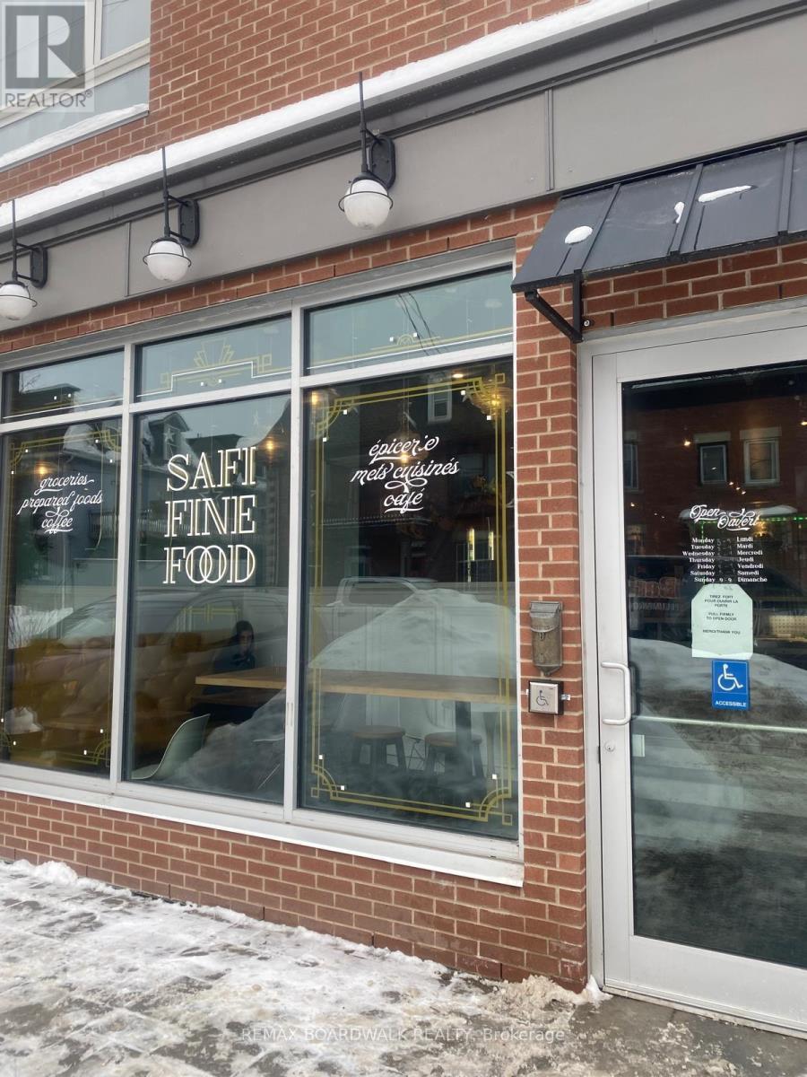 296 SOMERSET STREET E, Ottawa, Ontario
