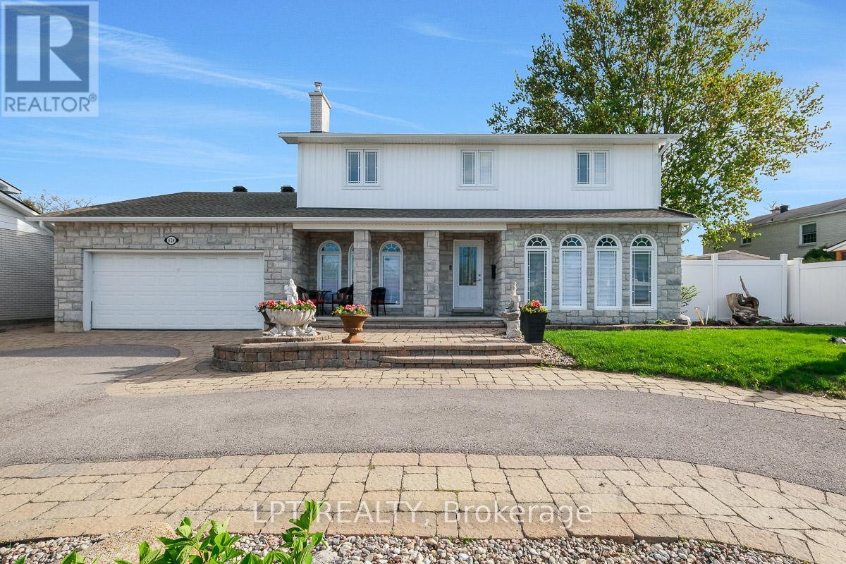 624 PLEASANT PARK ROAD, Ottawa, Ontario