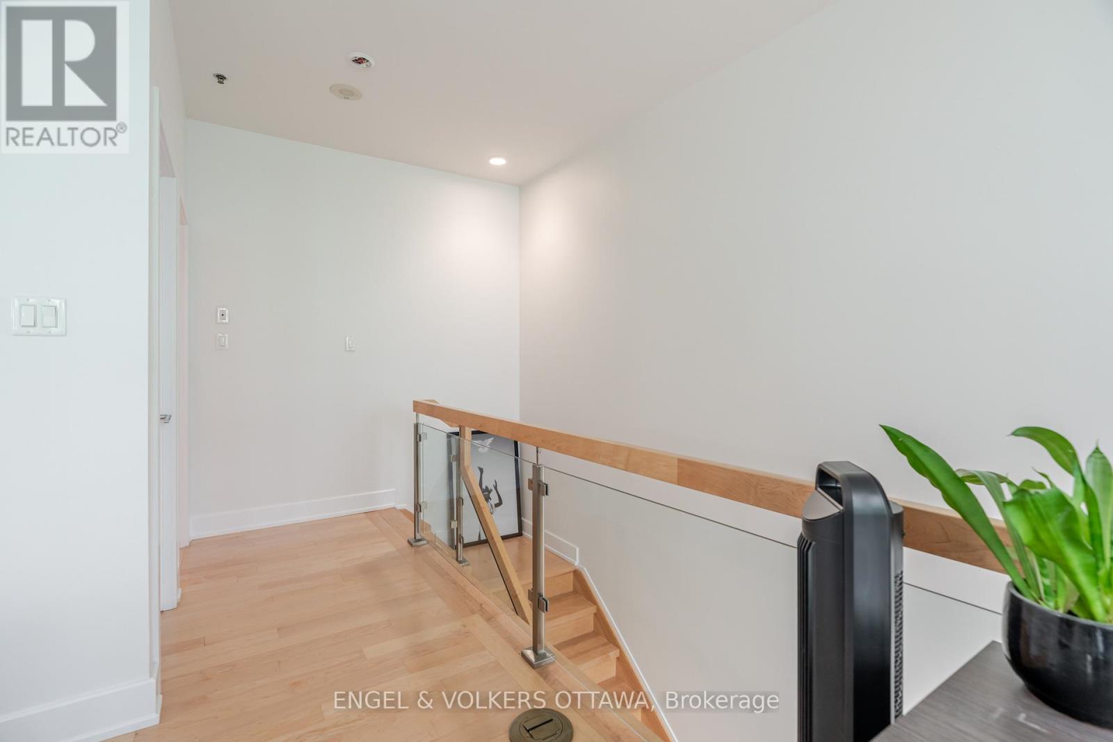 202 - 197 Lisgar Street, Ottawa, Ontario  K2P 0C3 - Photo 19 - X12999242