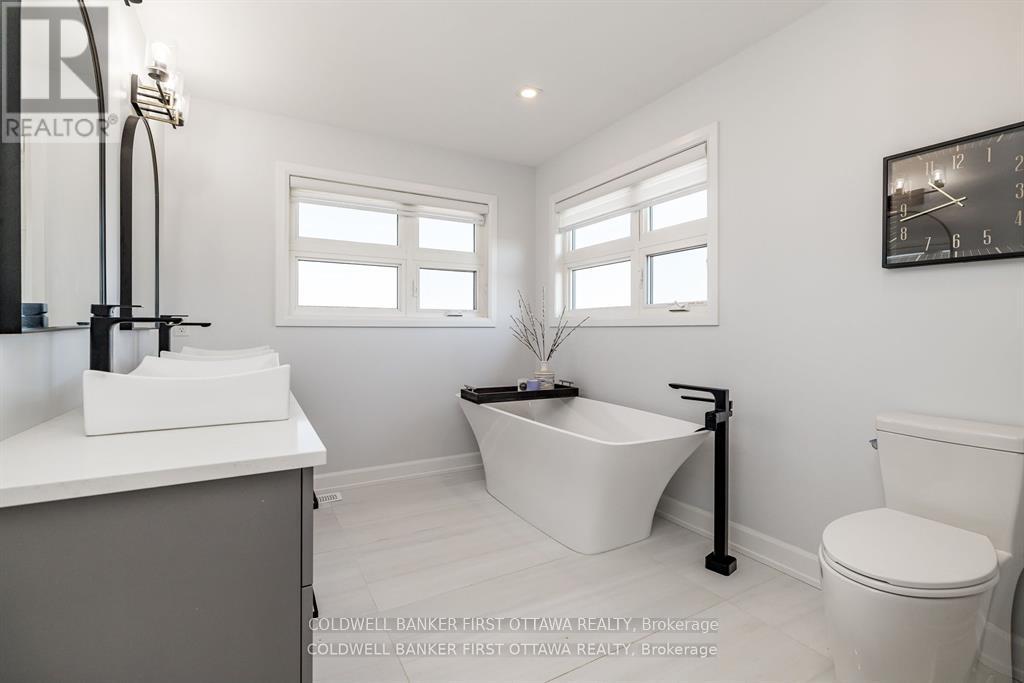 5758 Fernbank Road, Ottawa, Ontario  K2S 1B6 - Photo 16 - X13000478