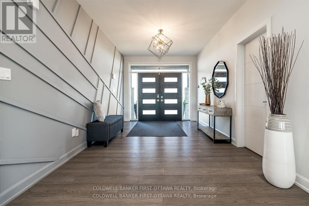 5758 Fernbank Road, Ottawa, Ontario  K2S 1B6 - Photo 2 - X13000478