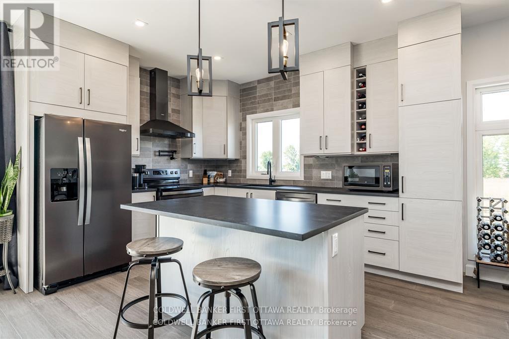 5758 Fernbank Road, Ottawa, Ontario  K2S 1B6 - Photo 29 - X13000478