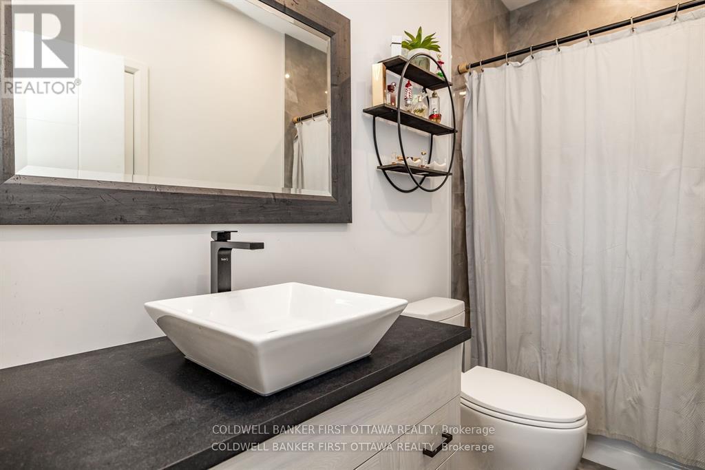 5758 Fernbank Road, Ottawa, Ontario  K2S 1B6 - Photo 31 - X13000478