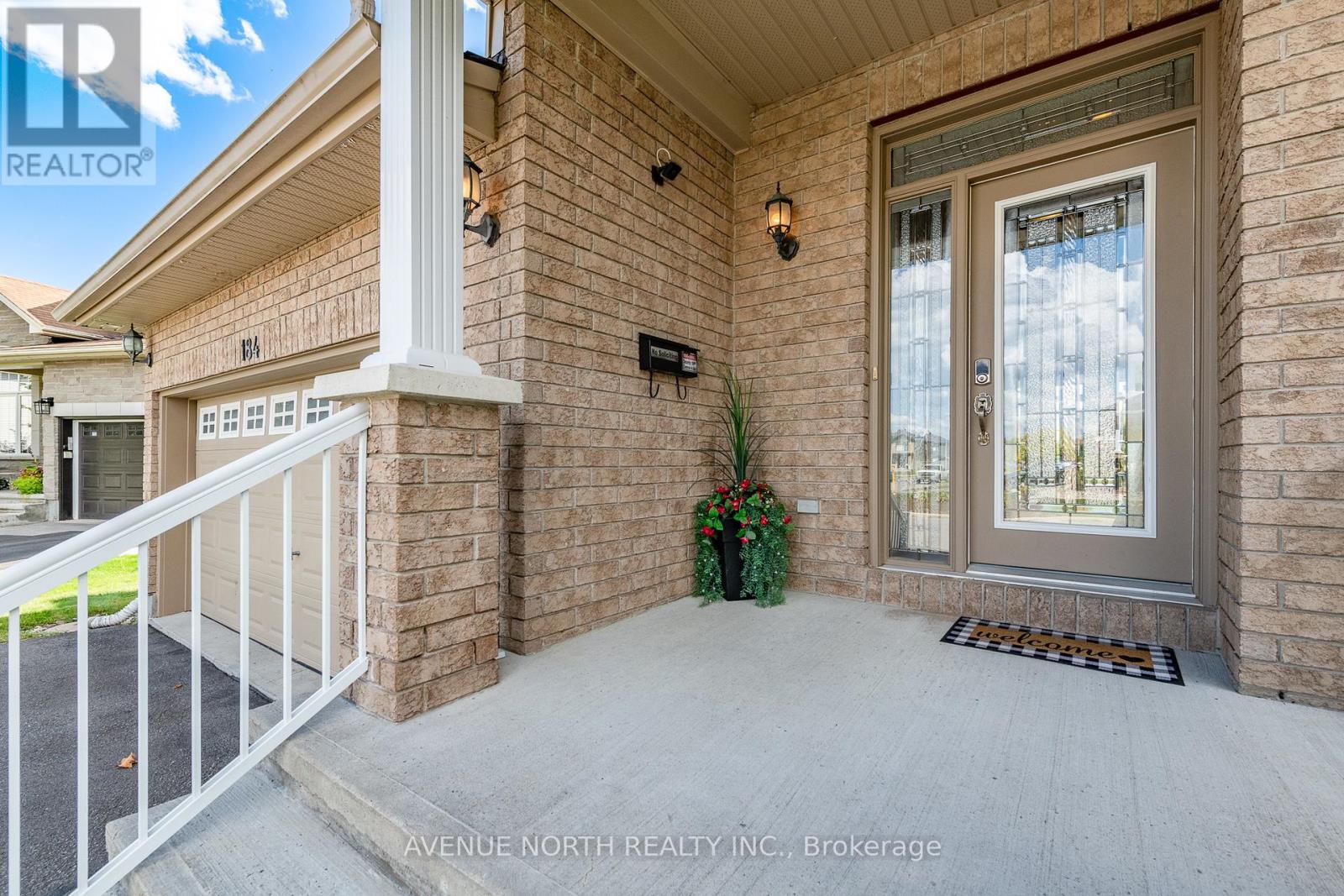 184 Felicity Crescent, Ottawa, Ontario  K1W 0C2 - Photo 2 - X13004430