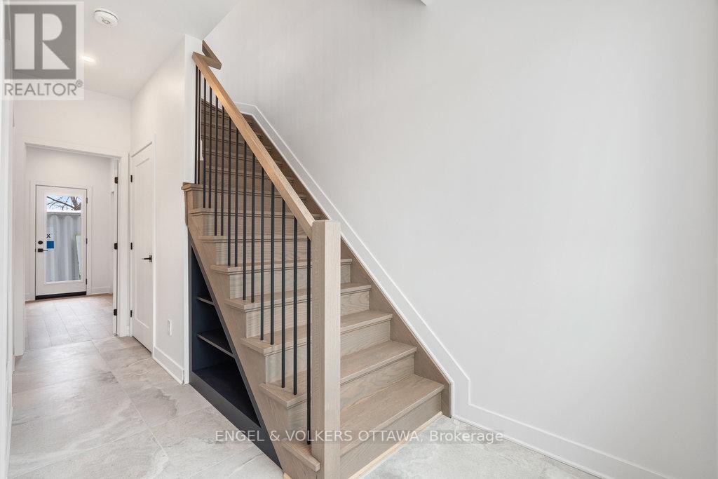 69 Parent Avenue, Ottawa, Ontario  K1N 0E6 - Photo 4 - X13008272