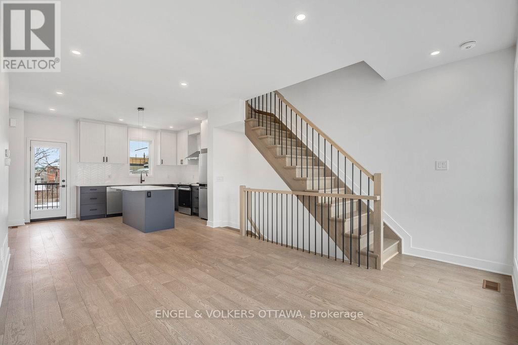 65 Parent Avenue, Ottawa, Ontario  K1N 0E6 - Photo 13 - X13008306
