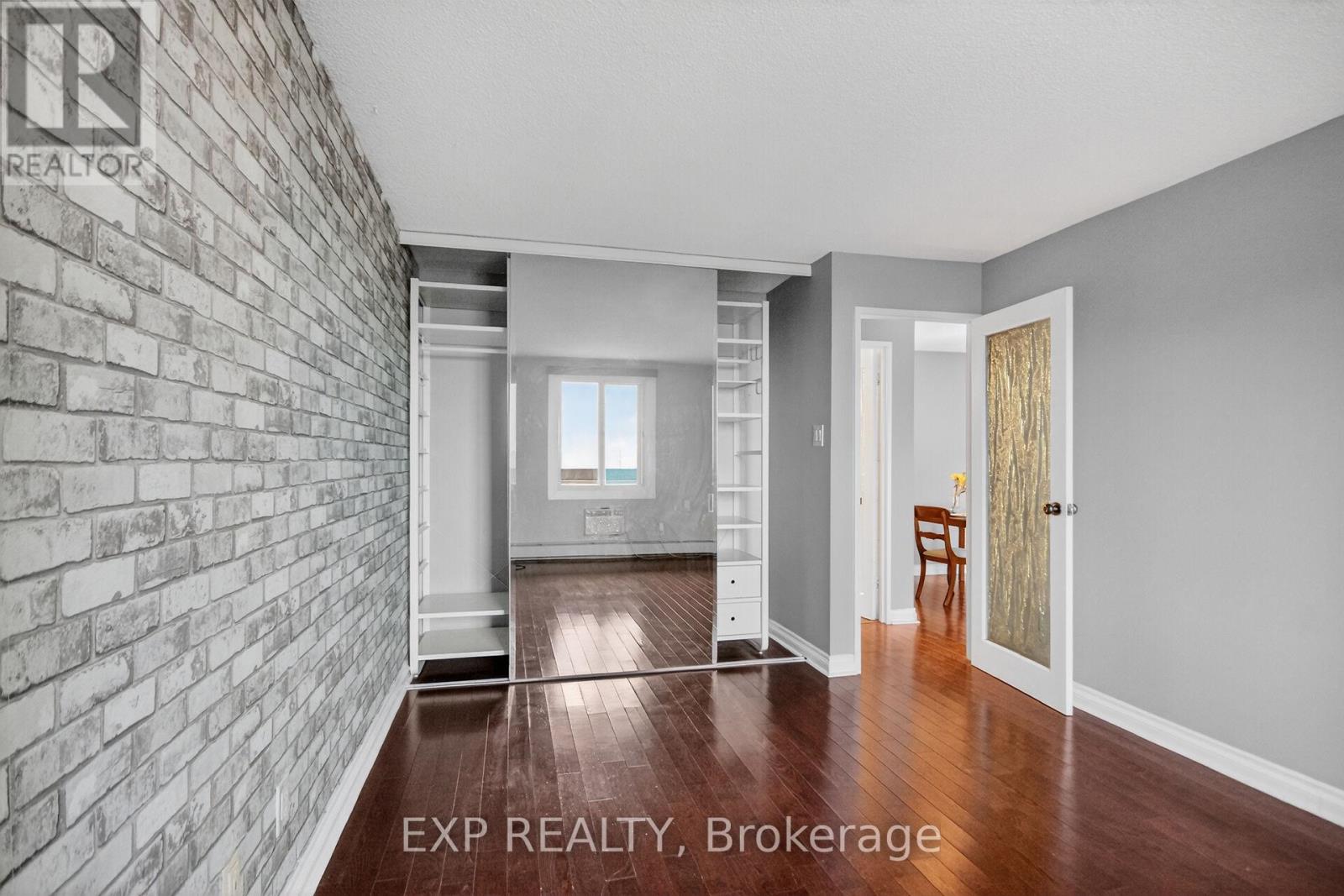 2009 - 1171 Ambleside Drive, Ottawa, Ontario  K2B 8E1 - Photo 31 - X13010068