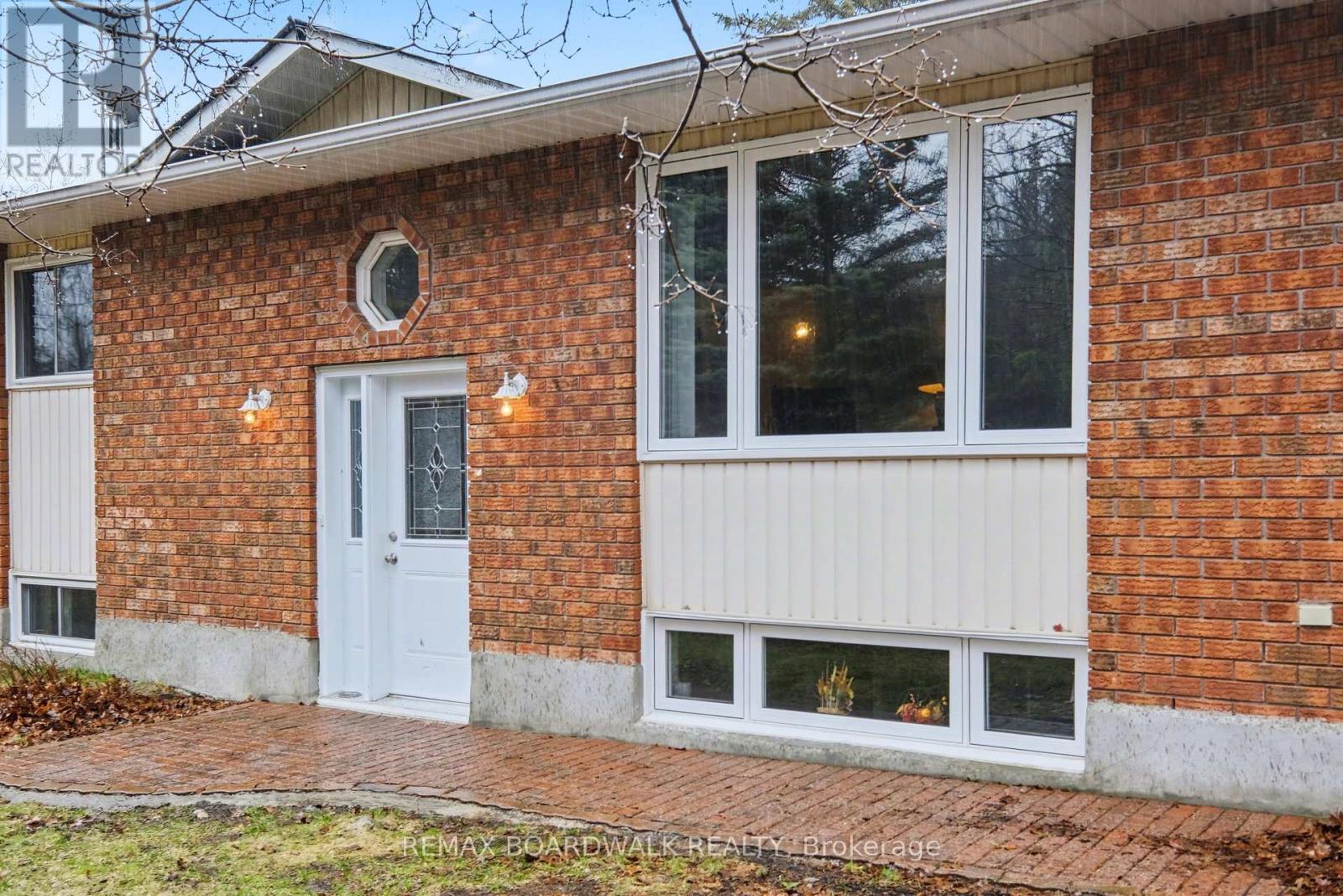 684 County Road 44 Road S, North Grenville, Ontario  K0G 1J0 - Photo 2 - X13010160