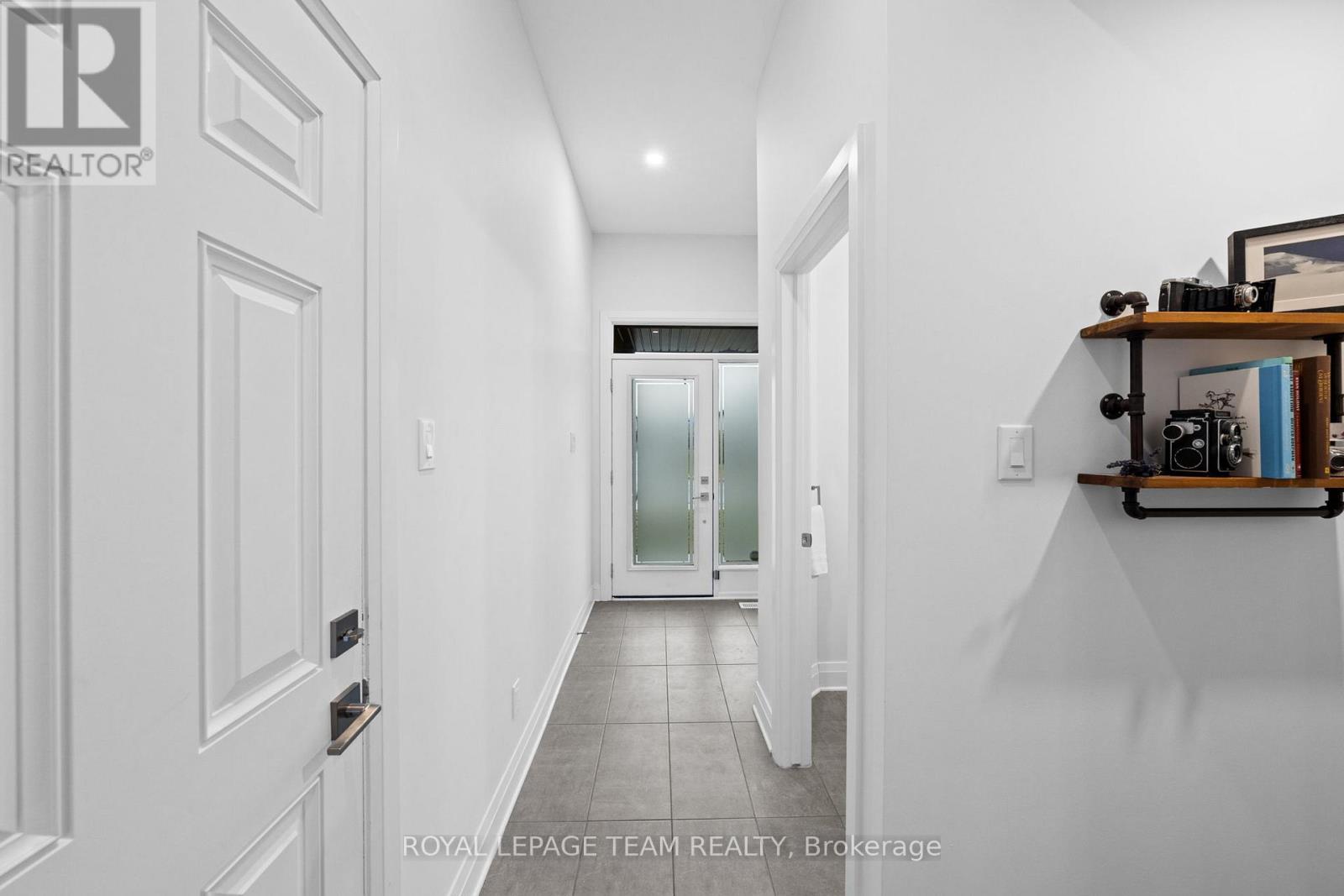289 Big Dipper Street, Ottawa, Ontario  K4M 0J2 - Photo 3 - X13010246