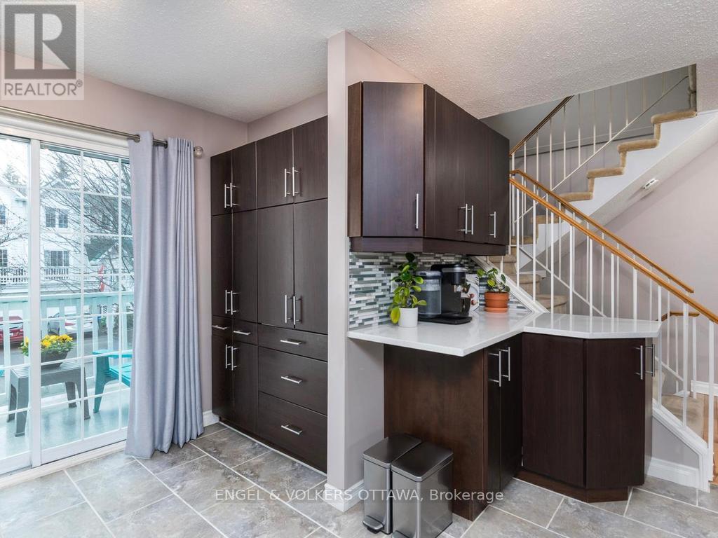 31 Castlegreen Private, Ottawa, Ontario  K1T 3N4 - Photo 12 - X13010344